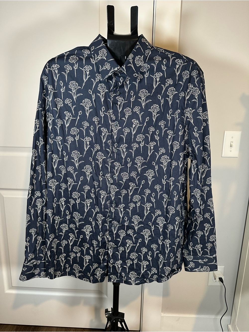 Express 1MX Men’s XL Slim Fit Navy Floral Stretch Button Down Shirt
